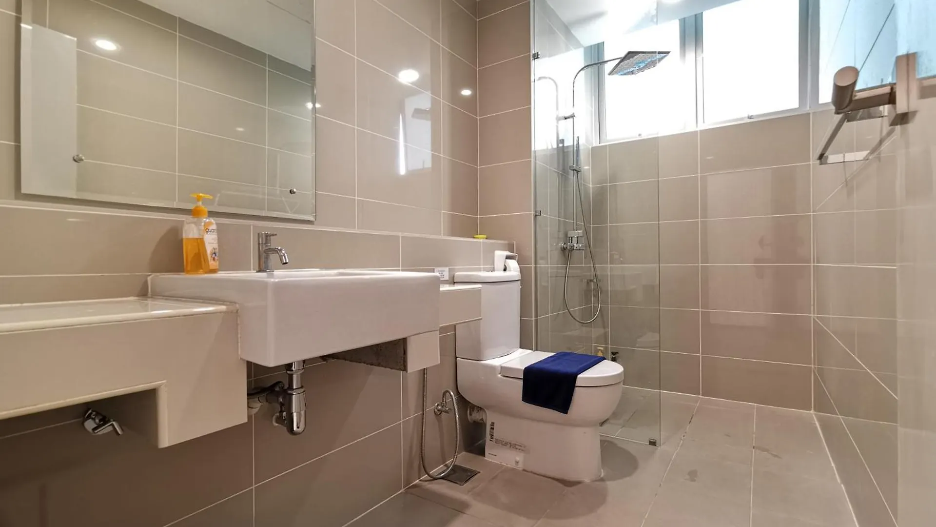 Jc Suites @ Sutera Avenue كوتا كينابالو