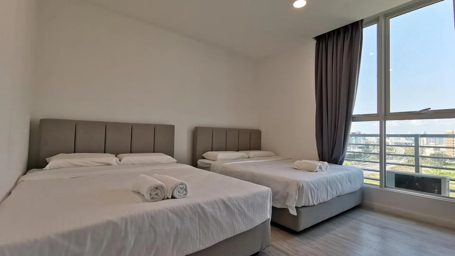 Jc Suites @ Sutera Avenue كوتا كينابالو 0*,