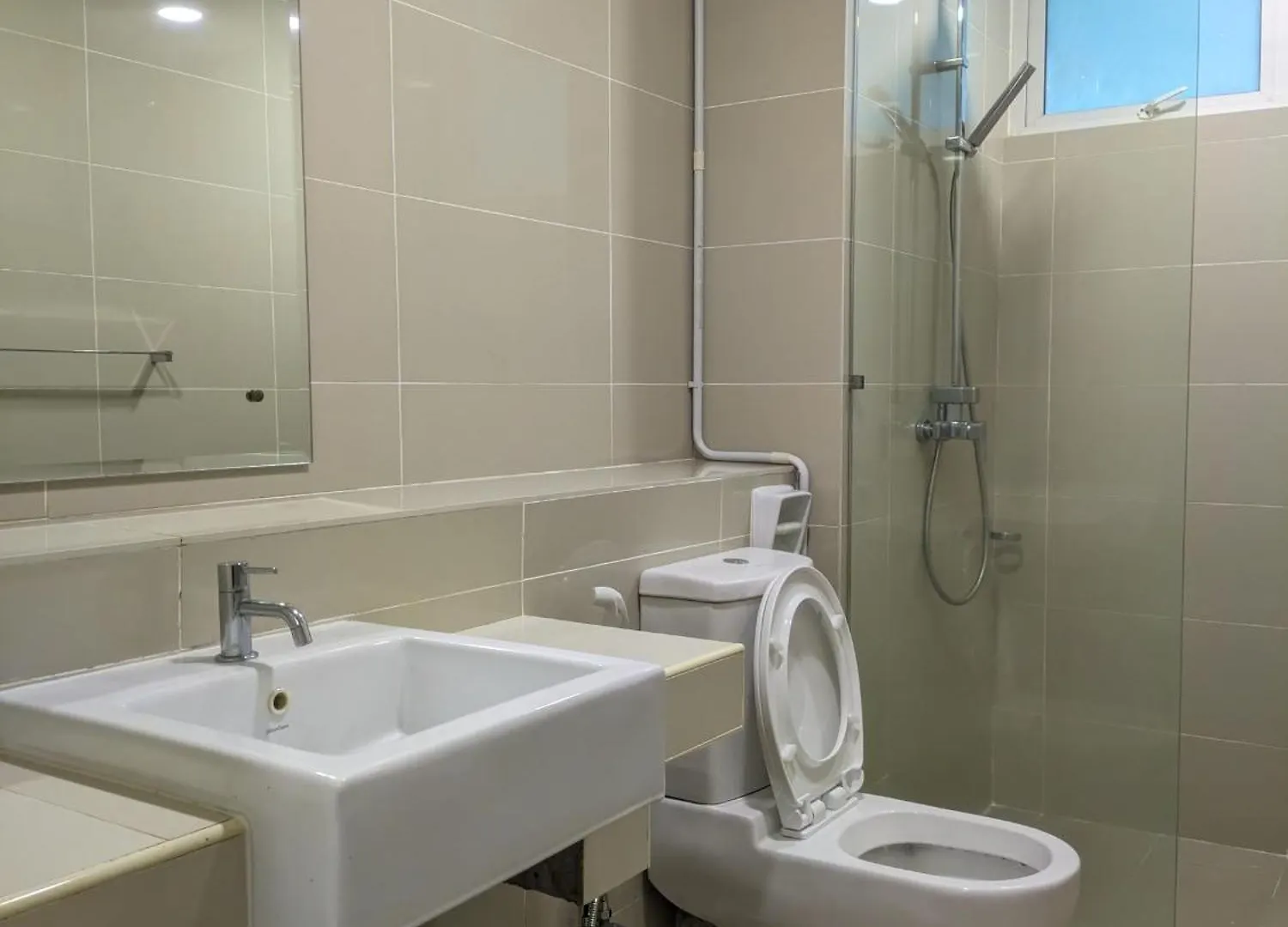 Jc Suites @ Sutera Avenue Kota Kinabalu Lägenhet
